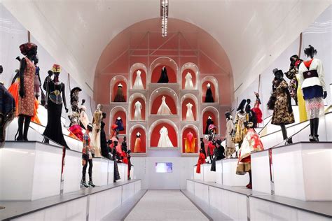 dfw dior show|Dior To Dallas: The Museum Of Art’s Huge New Fashion .